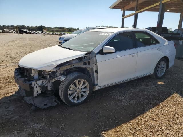 2014 Toyota Camry Hybrid