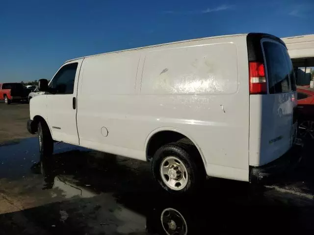 2005 GMC Savana G3500