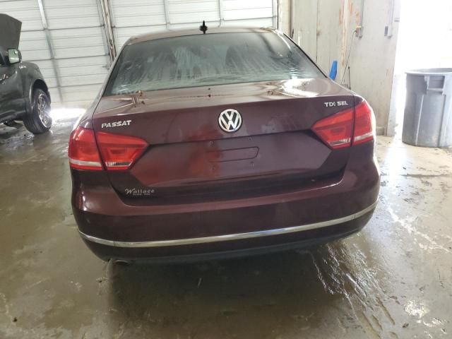 2012 Volkswagen Passat SEL