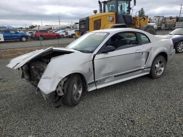 2000 Ford Mustang