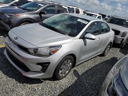 Carros salvage para piezas a la venta en subasta: 2021 KIA Rio LX