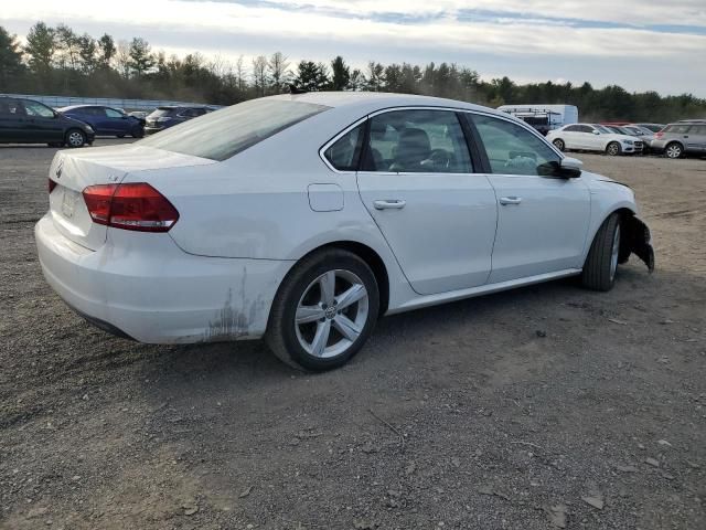 2014 Volkswagen Passat S