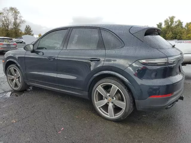 2023 Porsche Cayenne Base