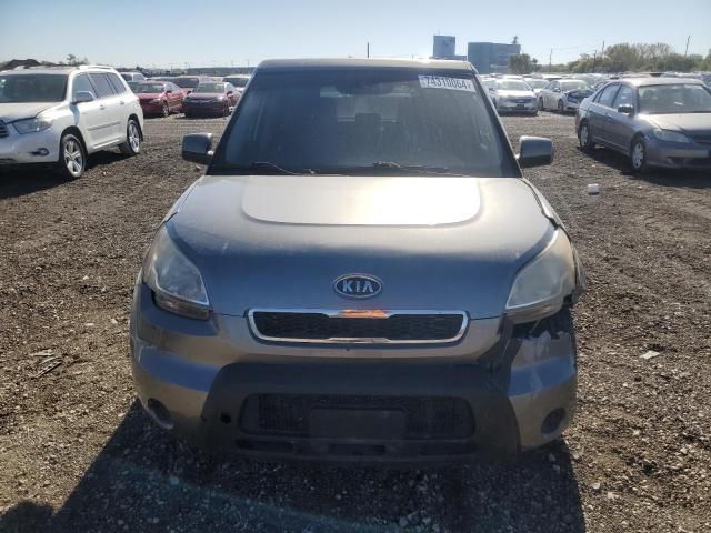 2011 KIA Soul +