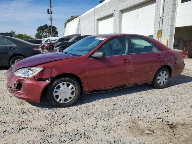 2004 Toyota Camry LE