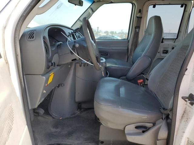 2003 Ford Econoline E250 Van