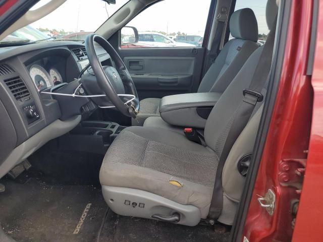 2008 Dodge Dakota Quad SLT