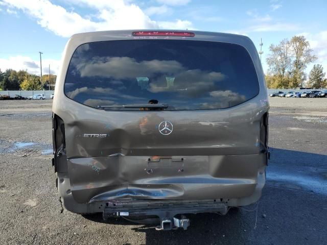 2016 Mercedes-Benz Metris