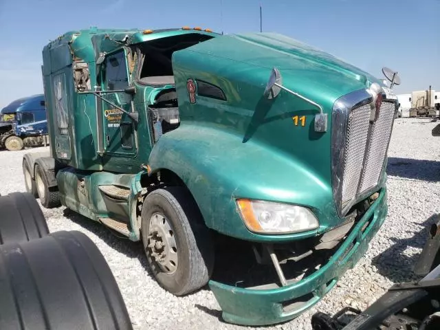 2011 Kenworth Construction T660