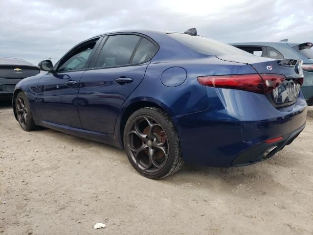 2017 Alfa Romeo Giulia TI Q4