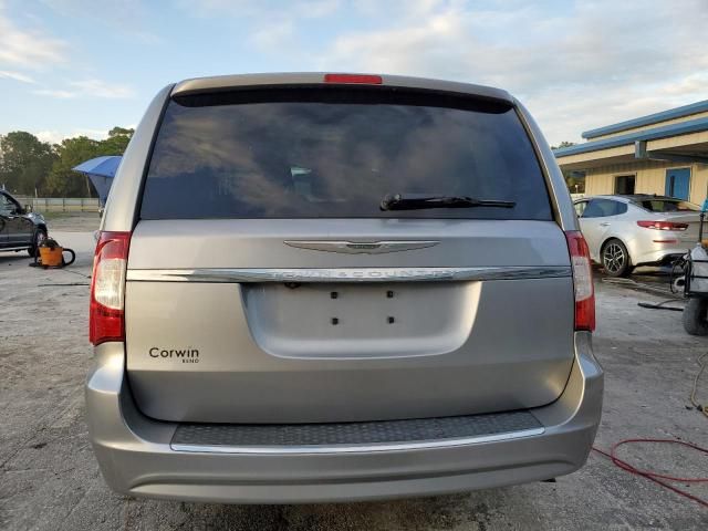 2016 Chrysler Town & Country Touring