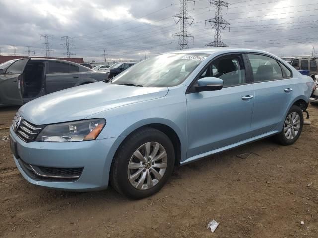 2013 Volkswagen Passat S