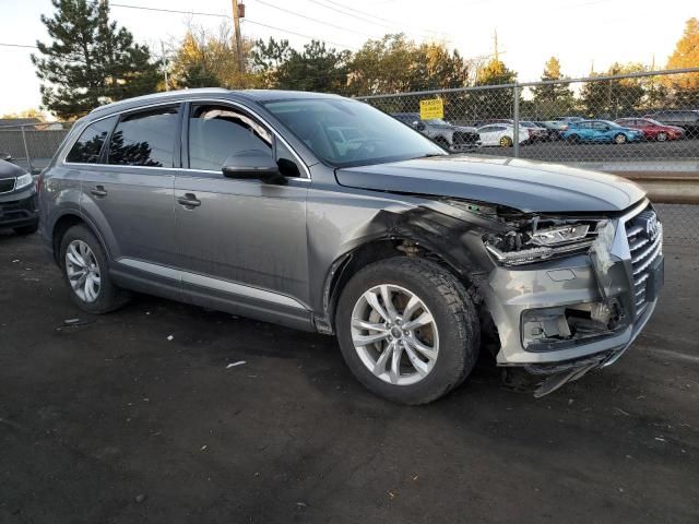 2017 Audi Q7 Premium Plus