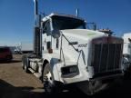 2004 Kenworth Construction T800