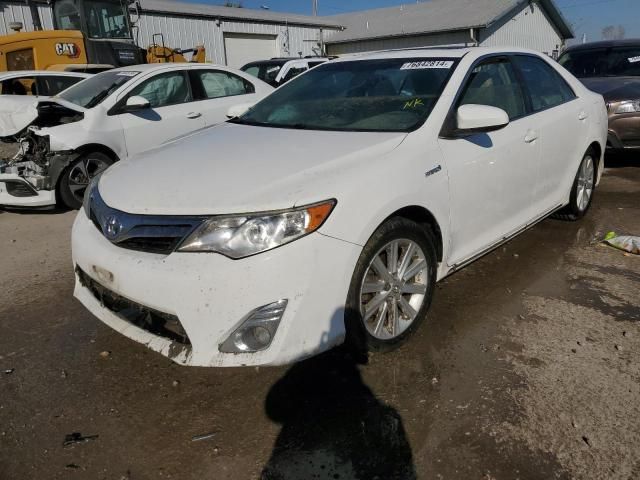 2014 Toyota Camry Hybrid