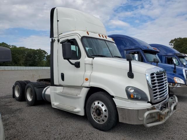 2017 Freightliner Cascadia 125