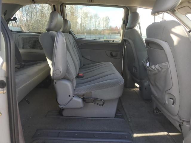 2005 Dodge Caravan SE