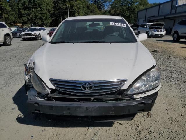 2005 Toyota Camry LE