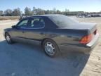 2000 Lexus LS 400