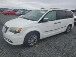 2015 Chrysler Town & Country Touring L en venta en Midway, FL