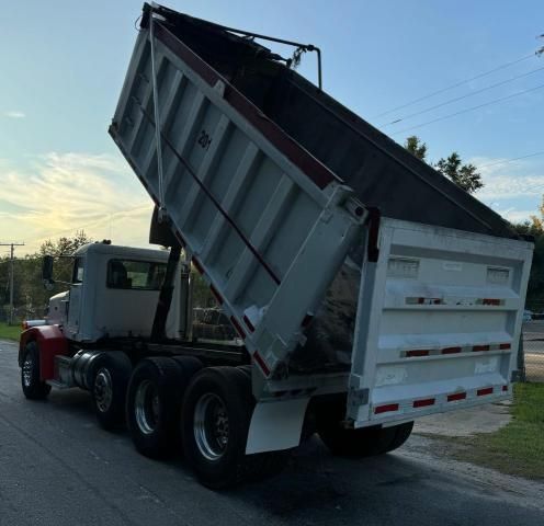 1995 Peterbilt 377