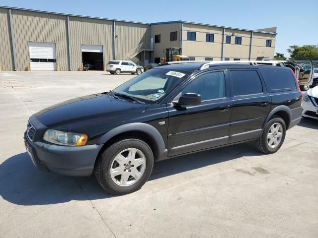 2005 Volvo XC70