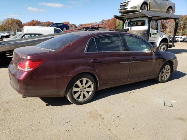 2005 Toyota Avalon XL