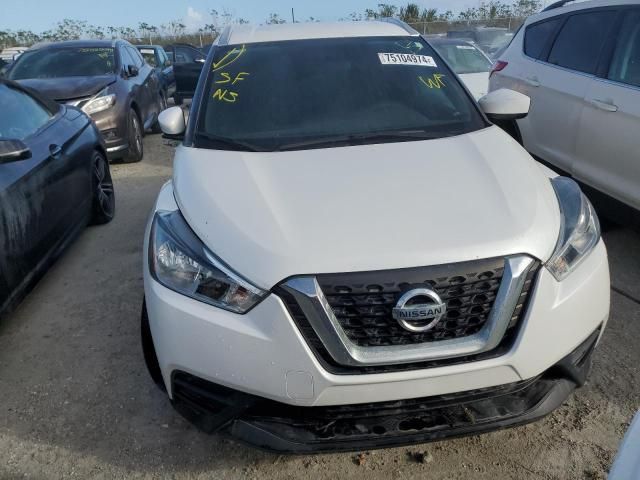 2018 Nissan Kicks S