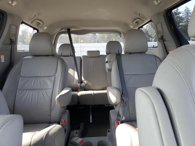 2015 Toyota Sienna XLE