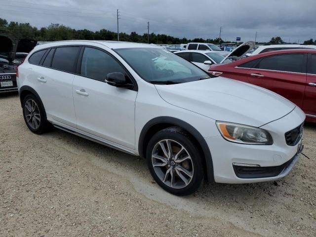 2015 Volvo V60 Cross Country Premier