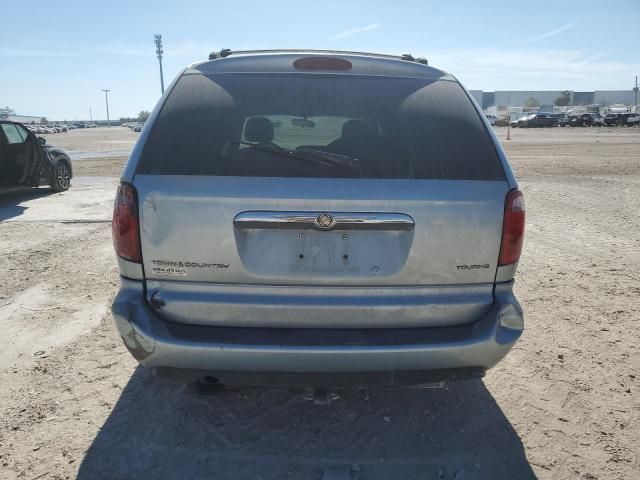 2005 Chrysler Town & Country Touring