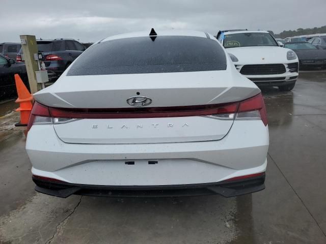 2022 Honda 2022 Hyundai Elantra SEL