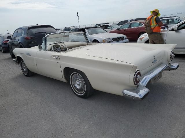 1957 Ford Thunderbird