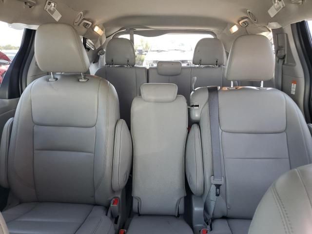 2019 Toyota Sienna XLE