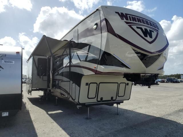 2016 Winnebago Destinatio