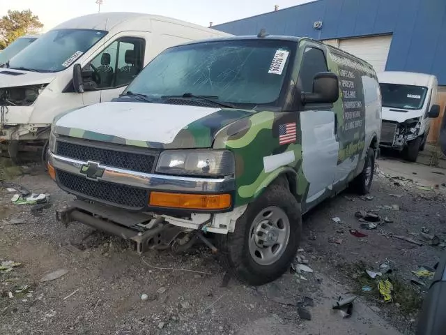 2020 Chevrolet Express G2500