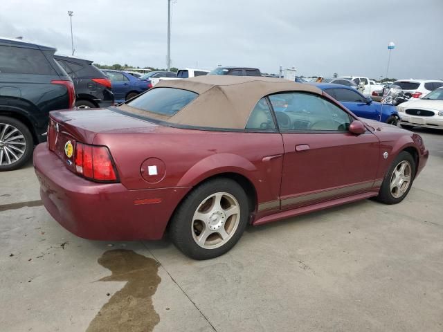 2004 Ford Mustang