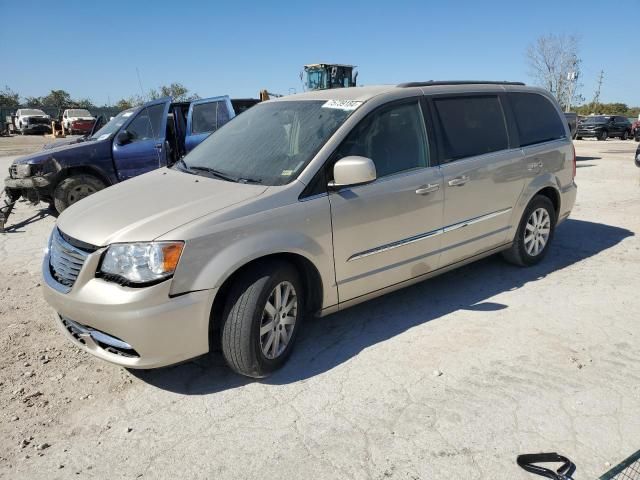 2015 Chrysler Town & Country Touring