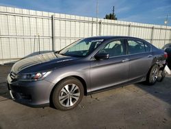 Carros salvage sin ofertas aún a la venta en subasta: 2013 Honda Accord LX