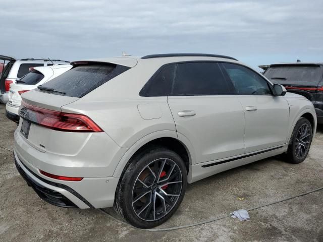 2022 Audi Q8 Prestige S-Line