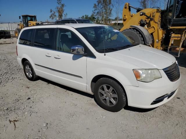 2012 Chrysler Town & Country Touring L