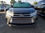 2017 Toyota Highlander SE