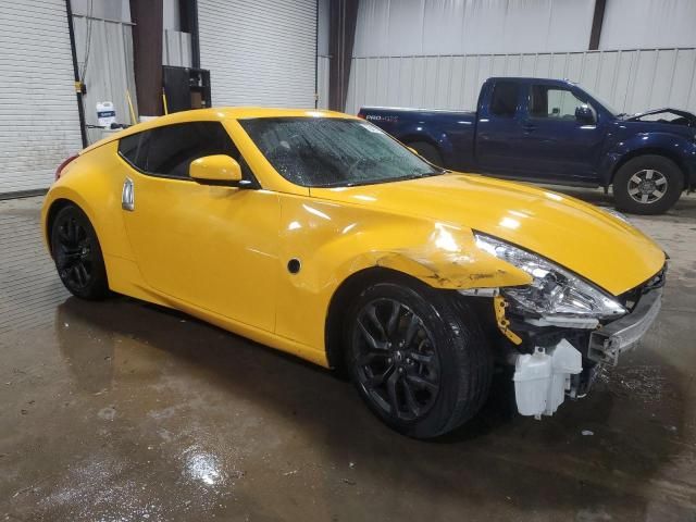 2017 Nissan 370Z Base