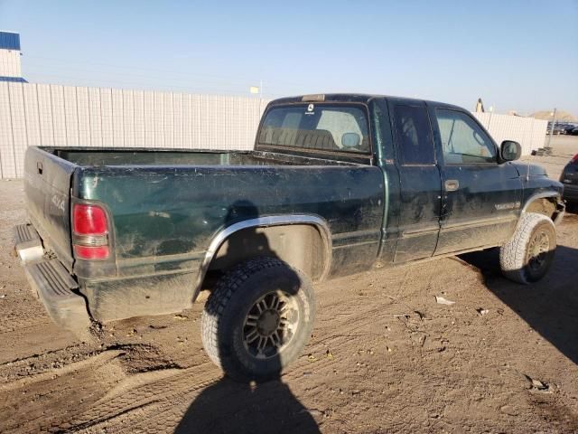 2001 Dodge RAM 1500