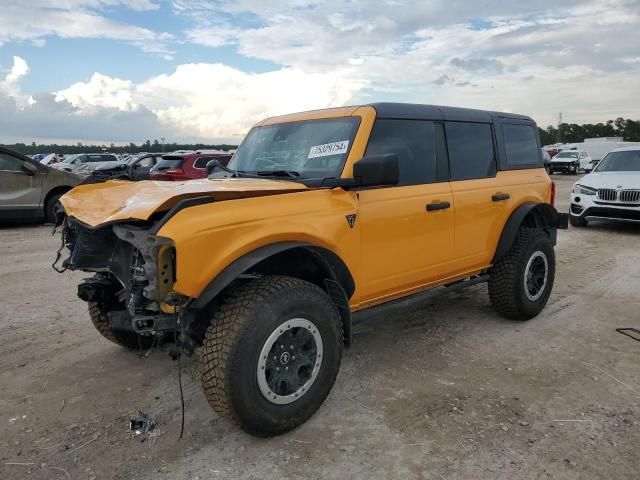 2022 Ford Bronco Base