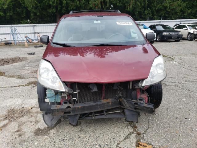 2008 Toyota Sienna CE