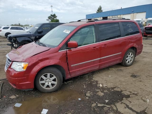 2010 Chrysler Town & Country Touring