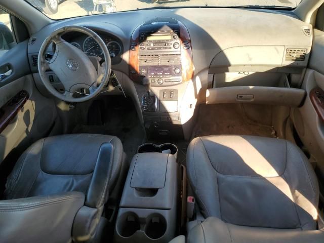 2004 Toyota Sienna XLE