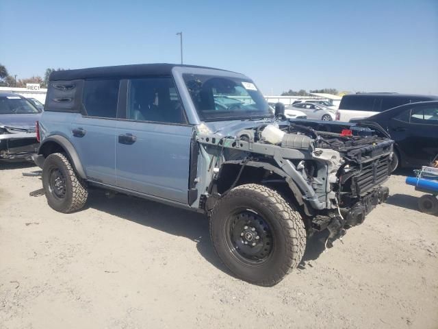 2023 Ford Bronco Base