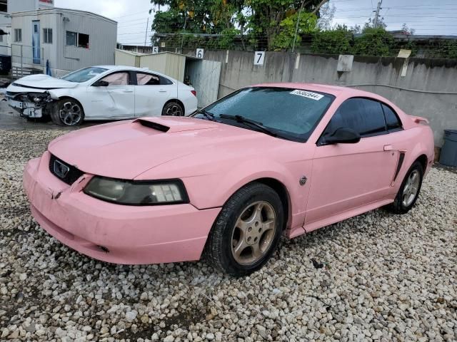 2004 Ford Mustang